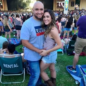 Meet your Posher, Maegan